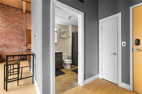 $175,000 | 609 Central Street, Unit 1507, Kansas City, MO 64105