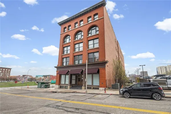 $175,000 | 609 Central Street, Unit 1507, Kansas City, MO 64105