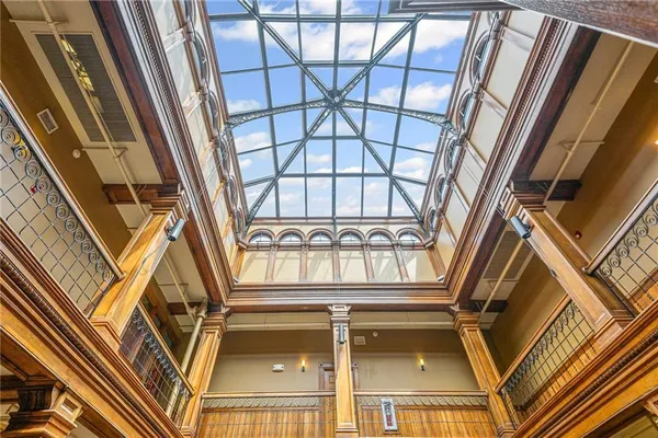 $175,000 | 609 Central Street, Unit 1507, Kansas City, MO 64105