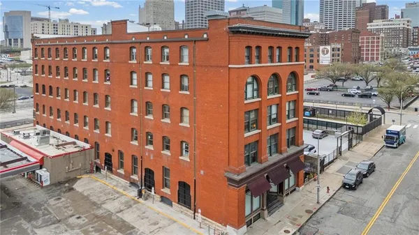 $175,000 | 609 Central Street, Unit 1507, Kansas City, MO 64105