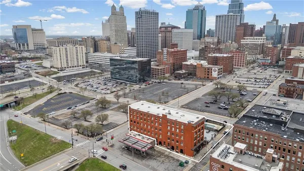 $175,000 | 609 Central Street, Unit 1507, Kansas City, MO 64105