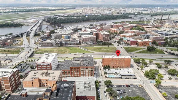 $175,000 | 609 Central Street, Unit 1507, Kansas City, MO 64105