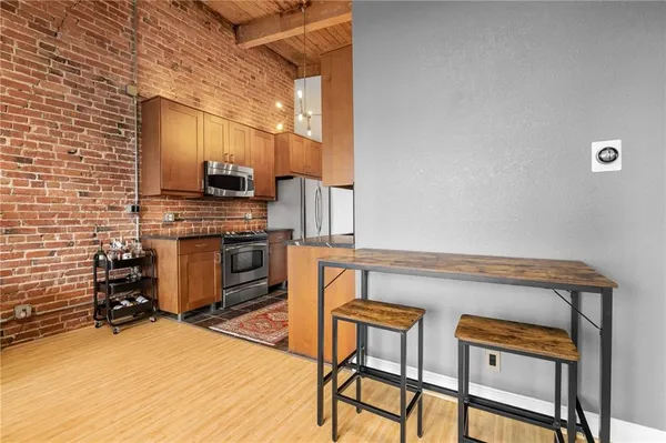 $175,000 | 609 Central Street, Unit 1507, Kansas City, MO 64105