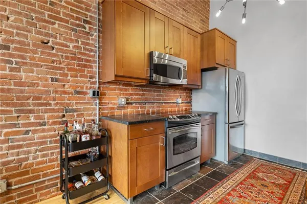 $175,000 | 609 Central Street, Unit 1507, Kansas City, MO 64105