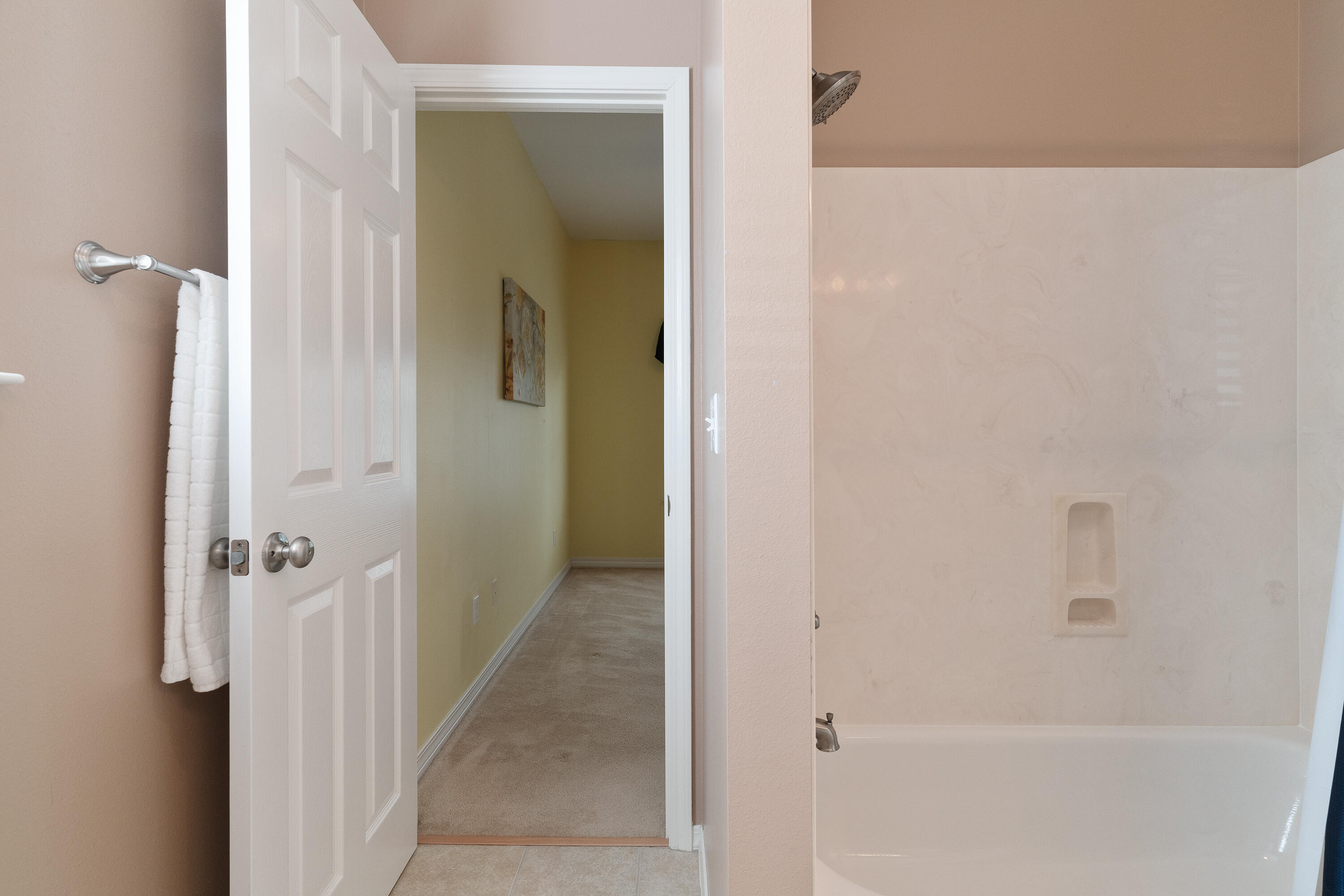 4100 Howard Drive Niceville, FL 32578 - Photo 68 of 133 Access to bedroom 2