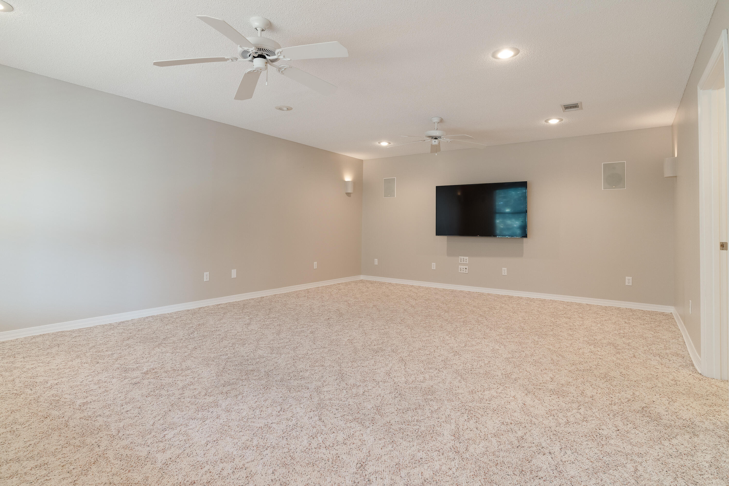 4100 Howard Drive Niceville, FL 32578 - Photo 78 of 133 Family Room
