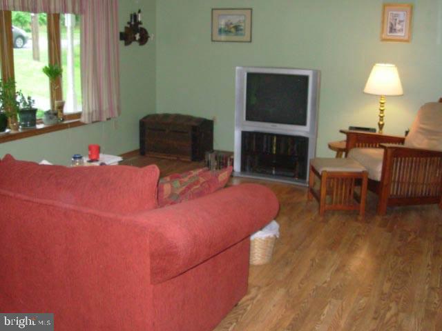 4090 Ridgeview Road Harrisburg, PA 17112 - Photo 7 of 12 Gallery Image 7