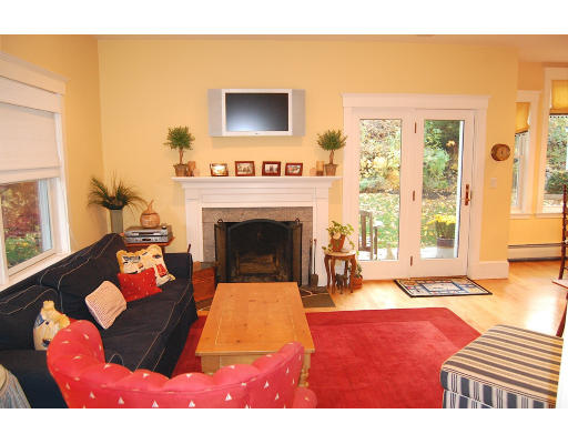 74 Evans Road Marblehead, MA 01945 - Photo 6 of 13 Gallery Image 6