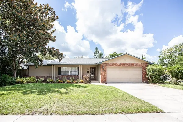 $2,395 | 2242 King Johns Court, Winter Park, FL 32792