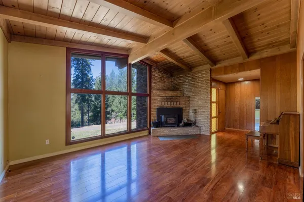 $575,000 | 3651 Ridgewood Road, Willits, CA 95490