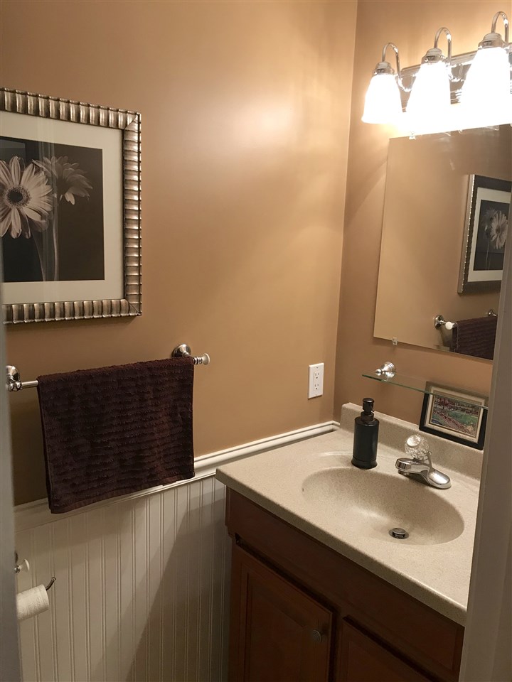 25 Woodward Road Merrimack, NH 03054 - Photo 15 of 21