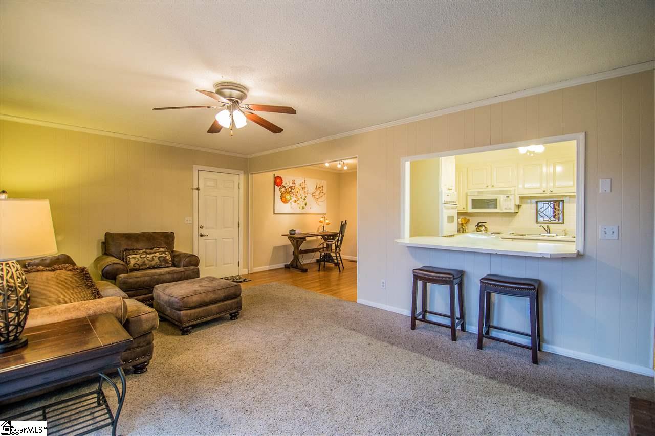 205 Ravensworth Road Taylors, SC 29687 - Photo 13 of 21 Gallery Image 13