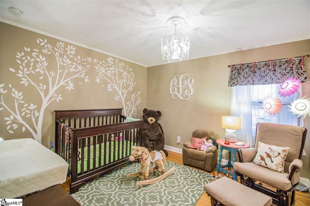 205 Ravensworth Road Taylors, SC 29687 - Photo 6 of 21 Gallery Image 6