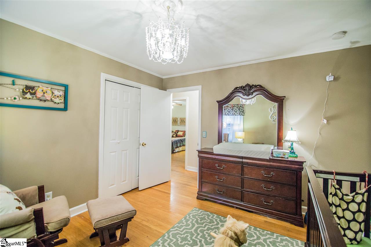 205 Ravensworth Road Taylors, SC 29687 - Photo 7 of 21 Gallery Image 7