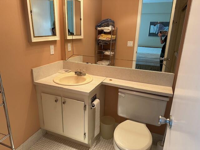 157 Mansfield D Boca Raton, FL 33434 - Photo 8 of 11 Full Bathroom