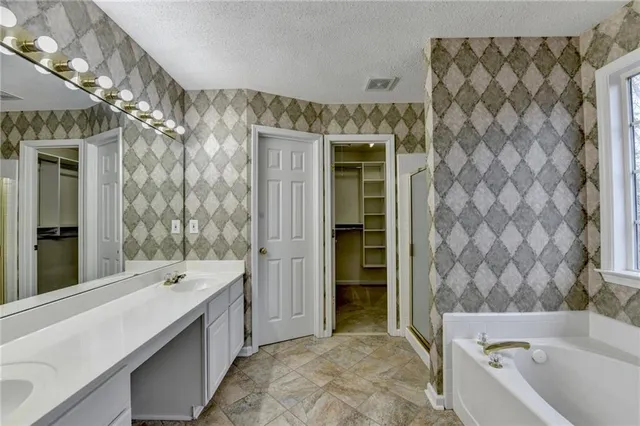 $2,800 | 3408 Timbercreek Circle, Roswell, GA 30076