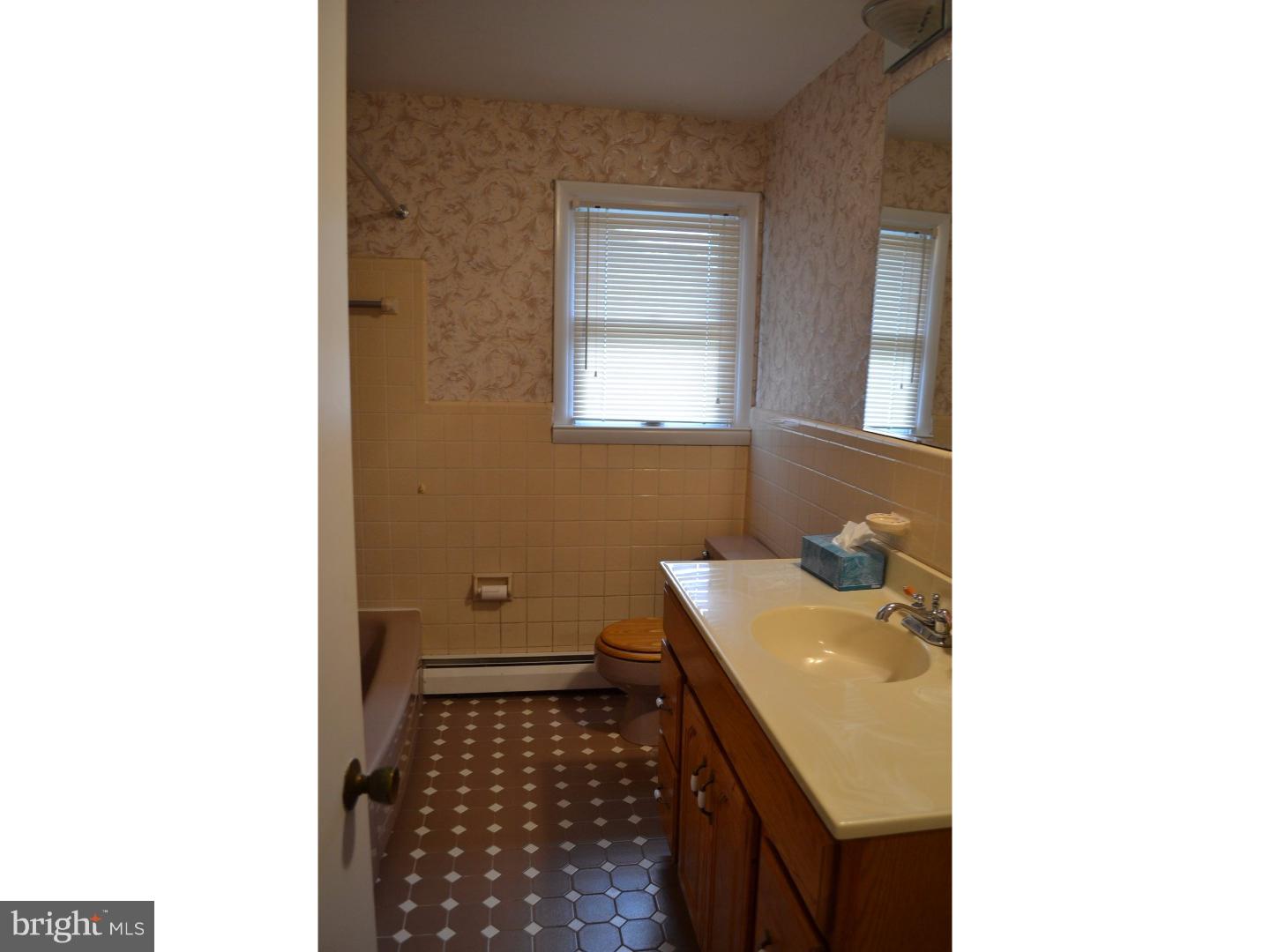 50 Chestnut Road Southampton, PA 18966 - Photo 19 of 24 Bathroom