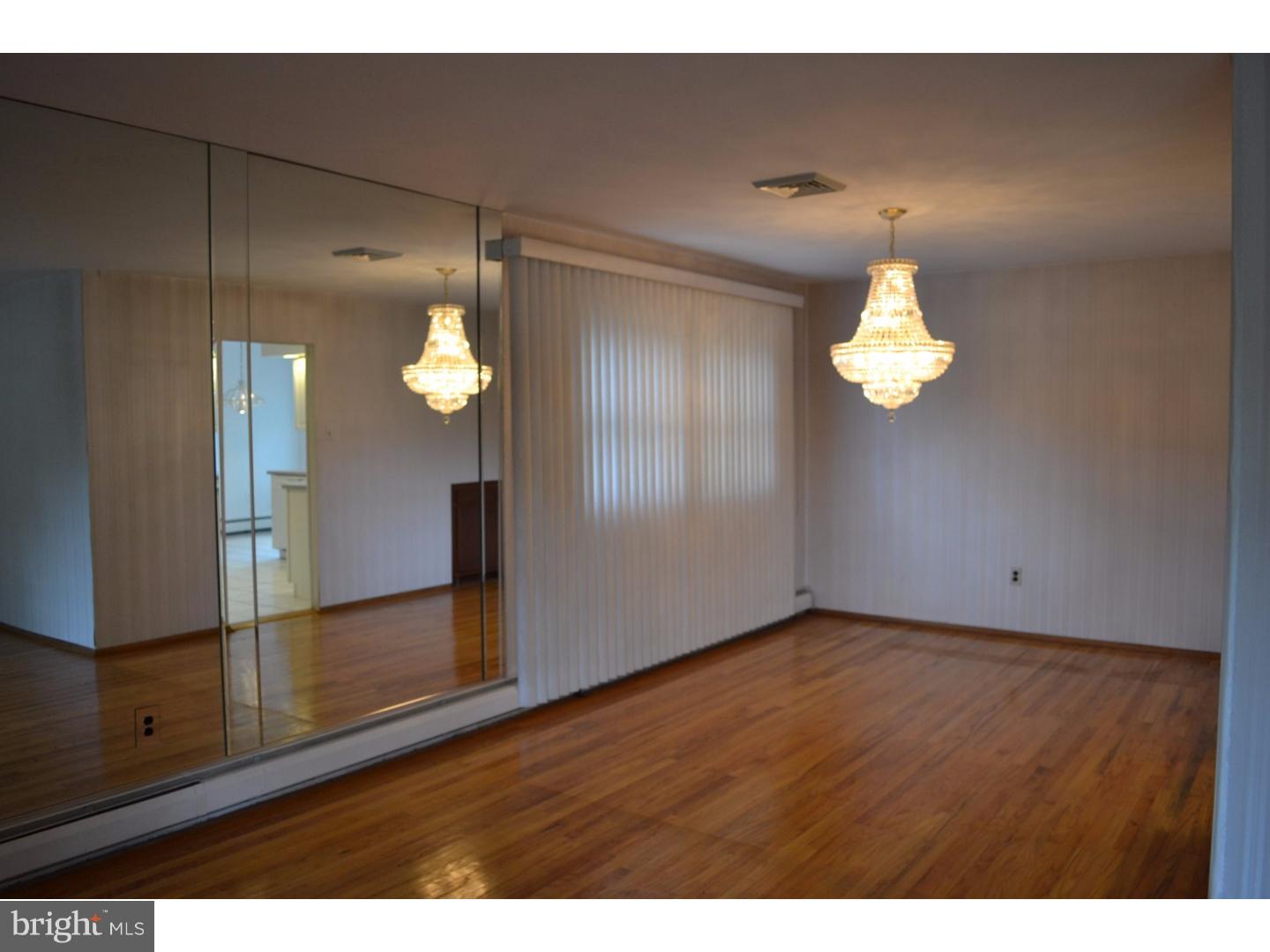 50 Chestnut Road Southampton, PA 18966 - Photo 8 of 24 Dining Room