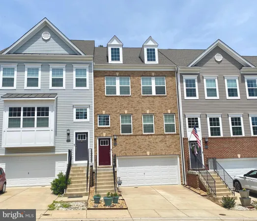 $2,950 | 23861 Myrtle Glen Way, California, MD 20619