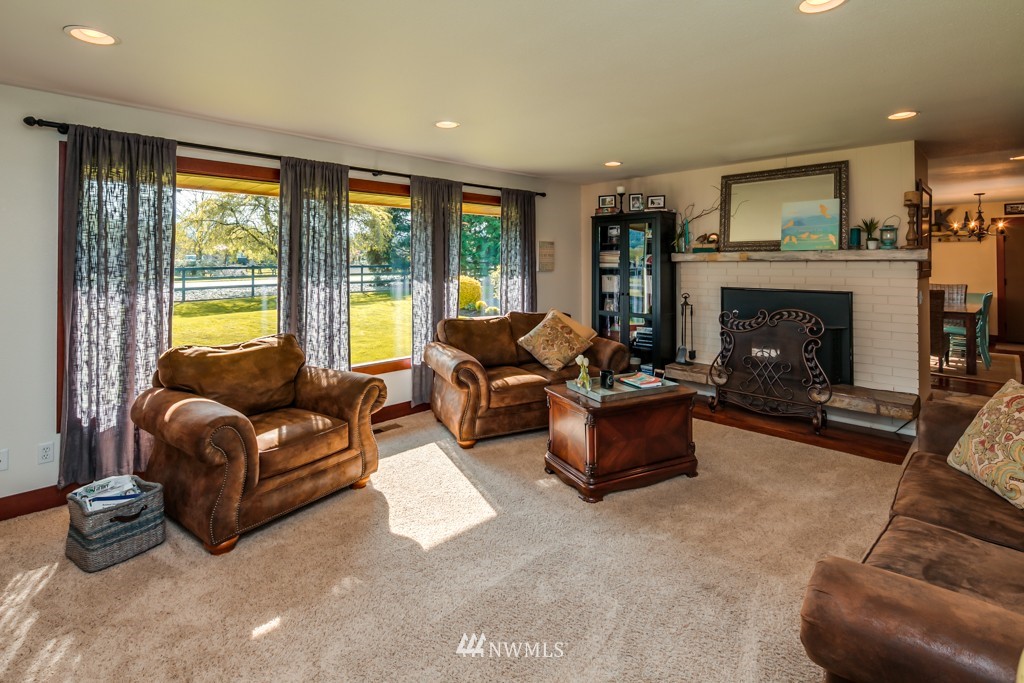 5659 Lawrence Road Everson, WA 98247 - Photo 6 of 22