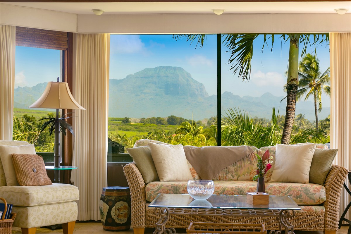 1516 Pe'e Road Koloa, HI 96756 - Photo 4 of 25 a living room with furniture