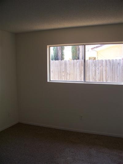 705 East Sycamore Avenue Reedley, CA 93654 - Photo 3 of 12 bedroom