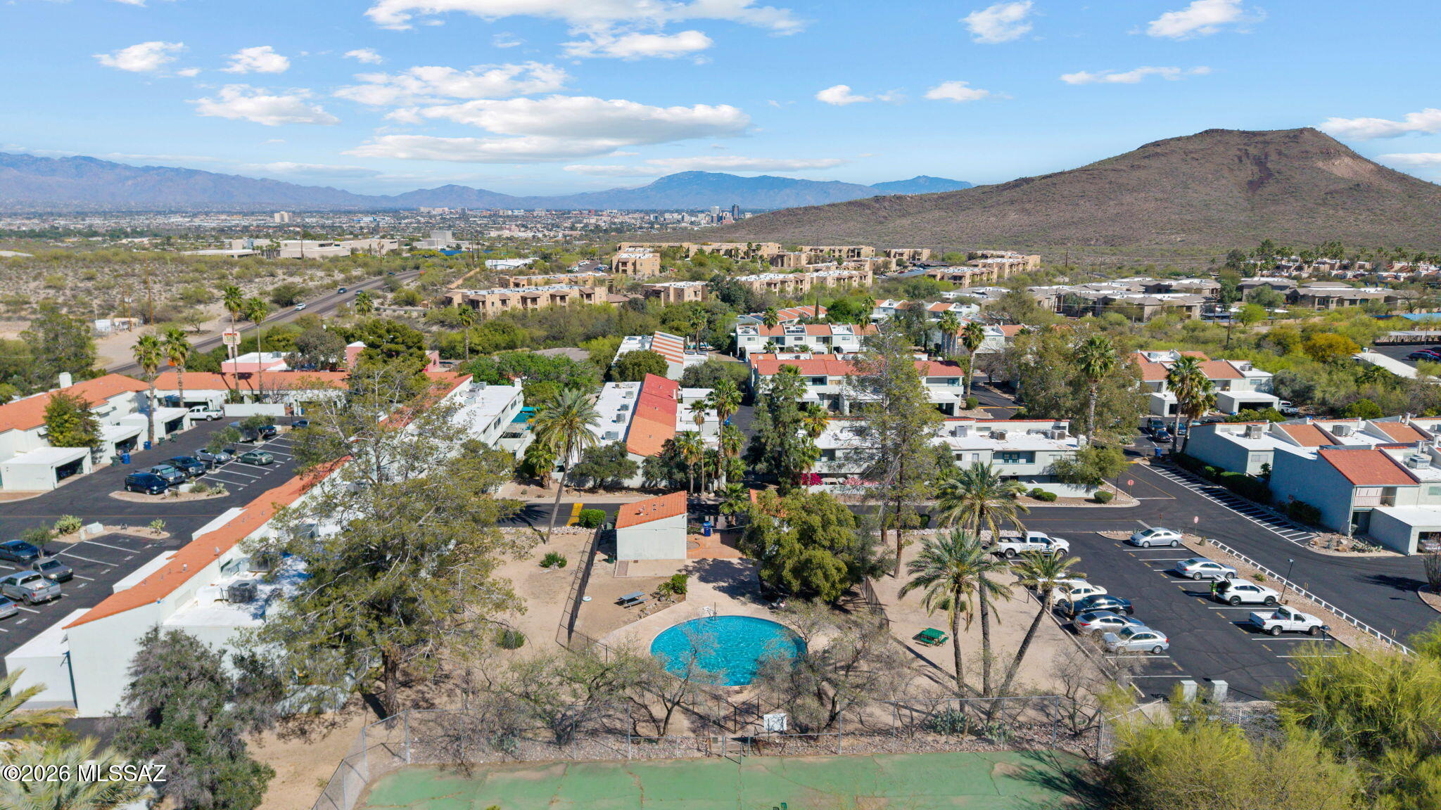 2747 West Anklam Road, Unit E Tucson, AZ 85745 - Photo 17 of 18