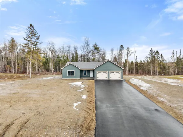 $489,900 | 678 Streamside Avenue, Hermon, ME 04401