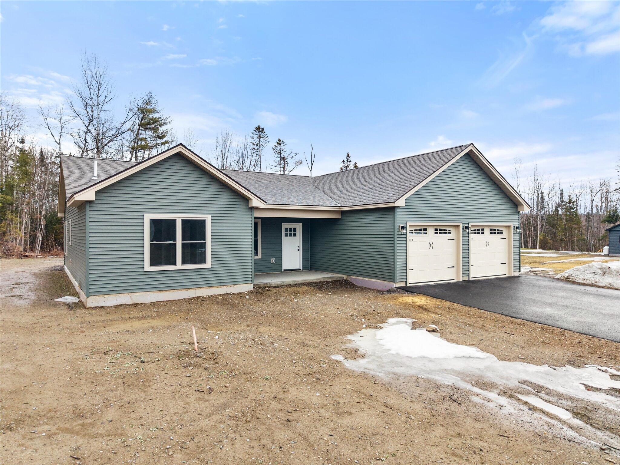678 Streamside Avenue Hermon, ME 04401 - Photo 3 of 37 IMG_0025