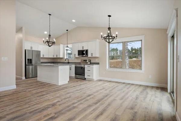 $489,900 | 678 Streamside Avenue, Hermon, ME 04401