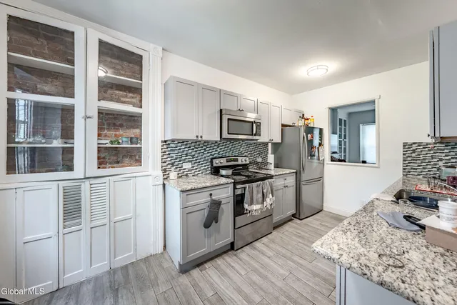 $374,999 | 177 Lancaster Street, Albany, NY 12210