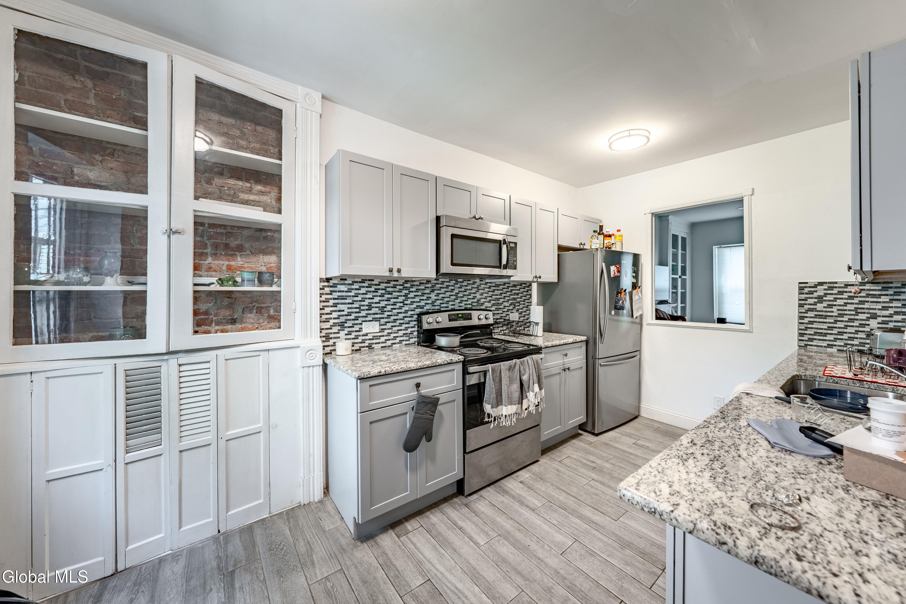 177 Lancaster Street Albany, NY 12210 - Photo 4 of 16 DSC06592-HDR