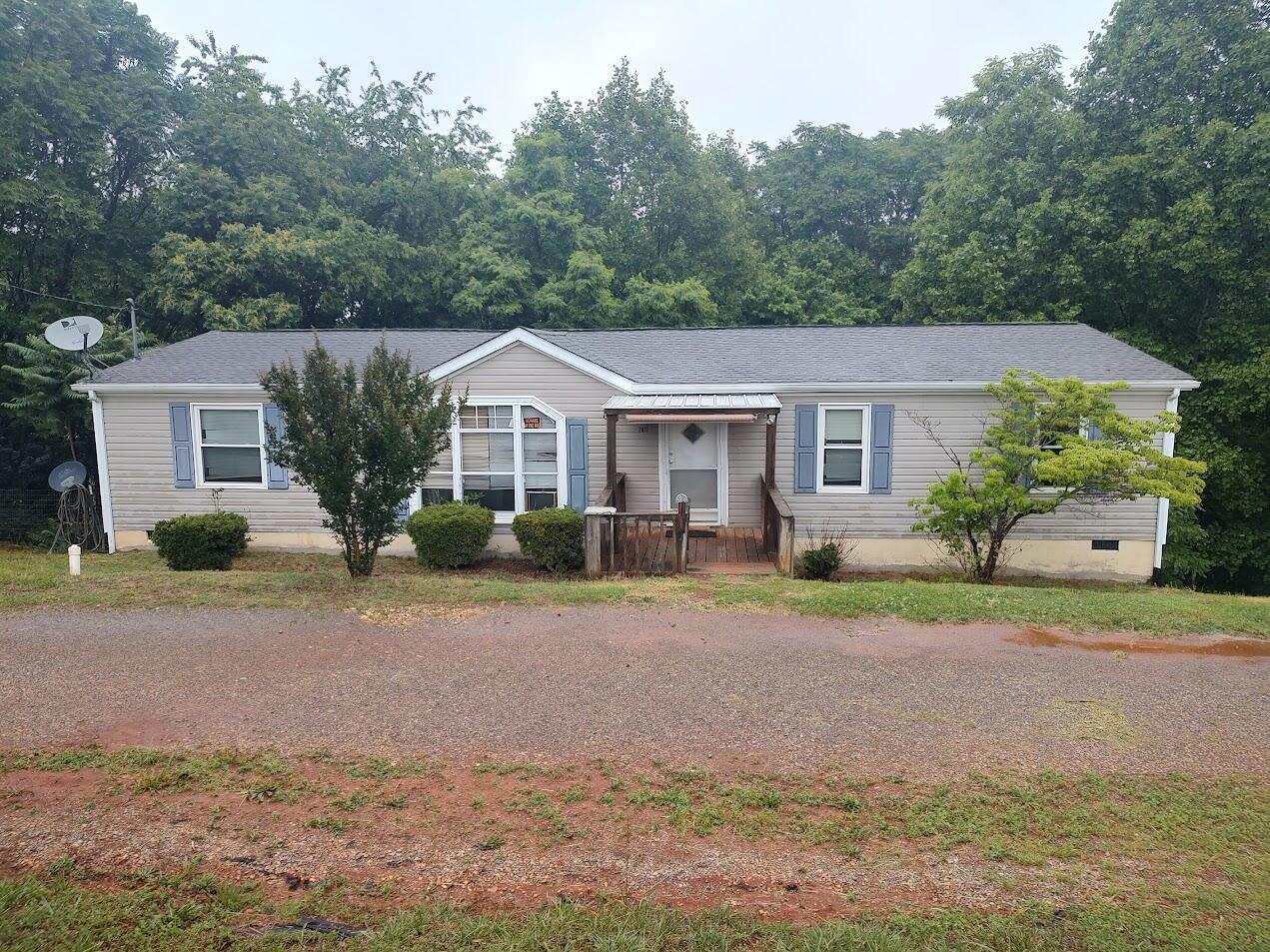 2470 Hales Ford Road Moneta, VA 24121 - Photo 2 of 2 2470 Hales Ford Rd. exterior photo
