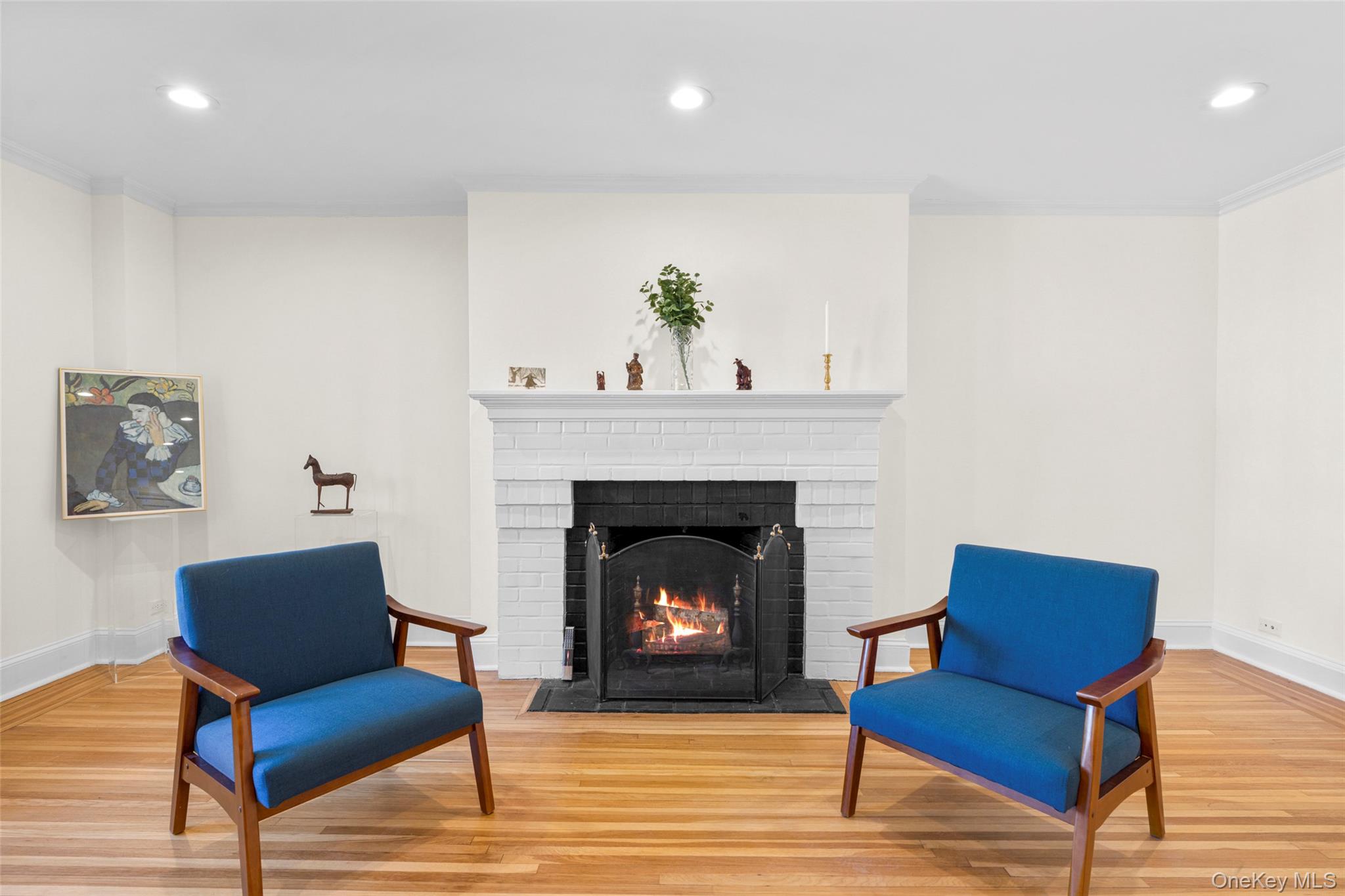 66-milton Rd Milton, Unit C41 Rye, NY 10580 - Photo 10 of 15 Wood burning fireplace