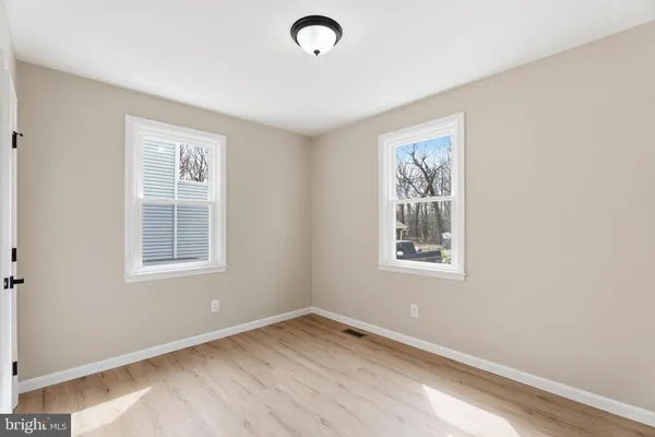 $3,000 | 706 Sue Grove Road, Baltimore, MD 21221