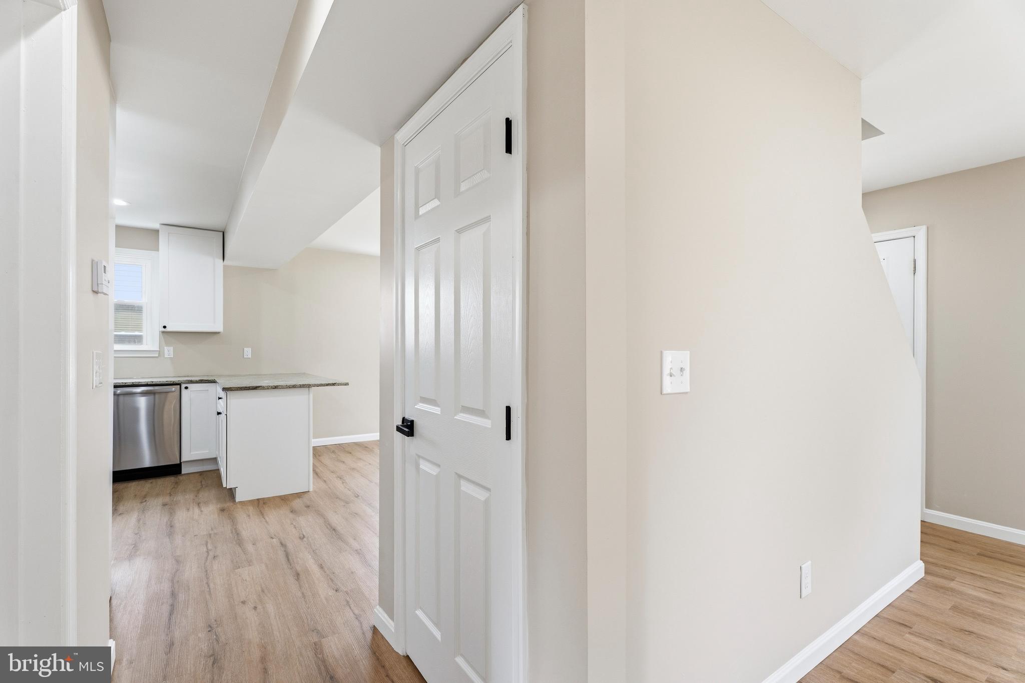 706 Sue Grove Road Baltimore, MD 21221 - Photo 17 of 51