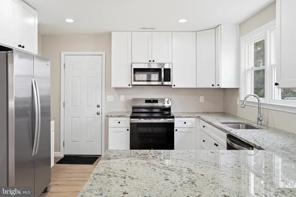 $3,000 | 706 Sue Grove Road, Baltimore, MD 21221