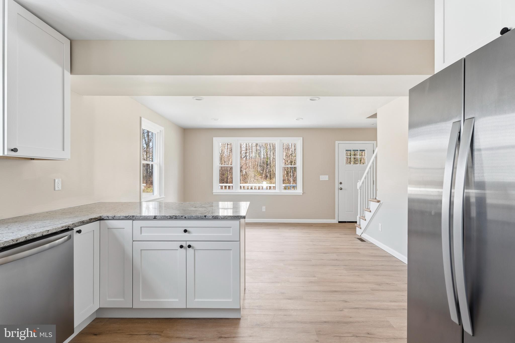 706 Sue Grove Road Baltimore, MD 21221 - Photo 10 of 51