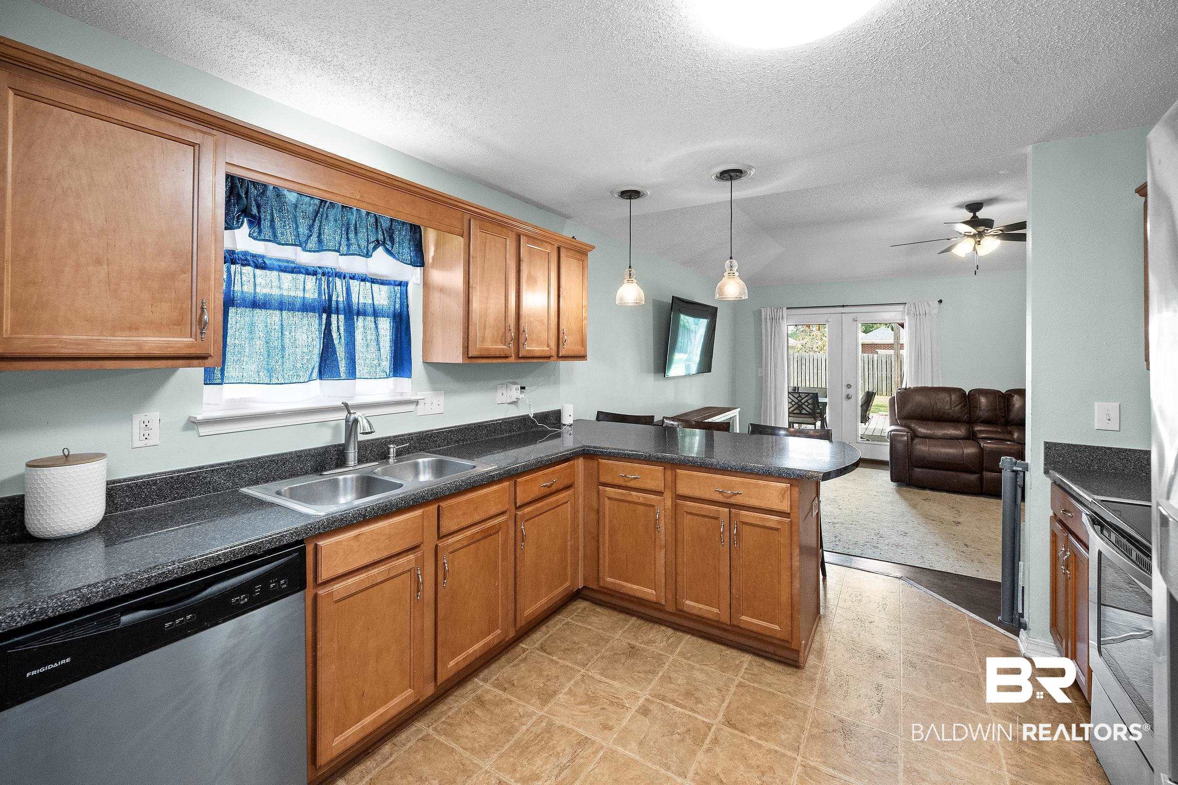 16639 Vanilla Drive Foley, AL 36535 - Photo 8 of 35