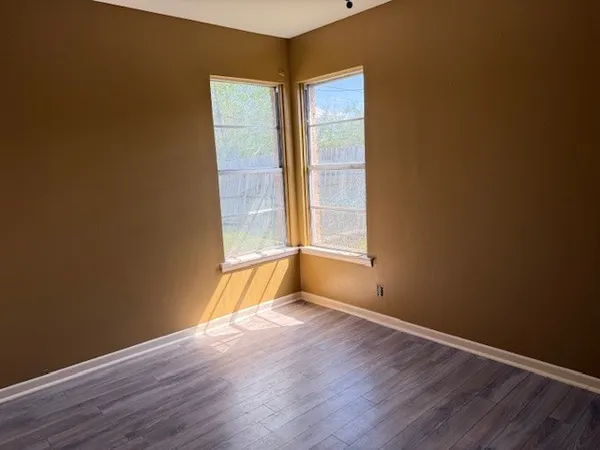 $1,350 | 934 Salem Drive, Corpus Christi, TX 78412