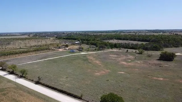 $395,000 | 2883 County Road 304, Comanche, TX 76442