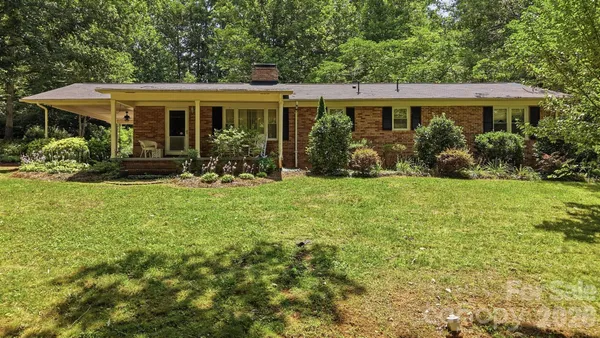 $400,000 | 129 Old River Road, Marion, NC 28752