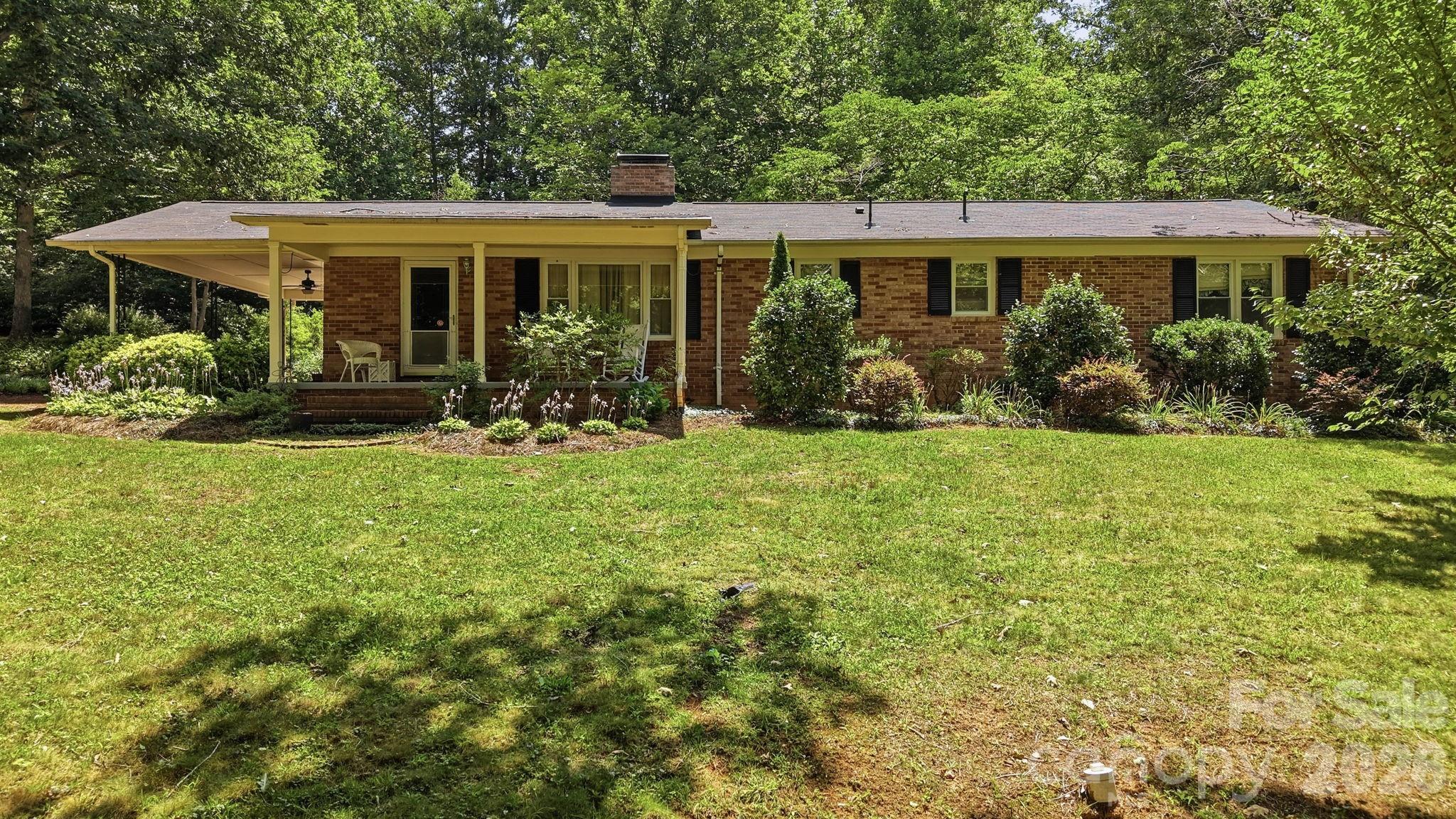 129 Old River Road Marion, NC 28752 - Photo 1 of 28