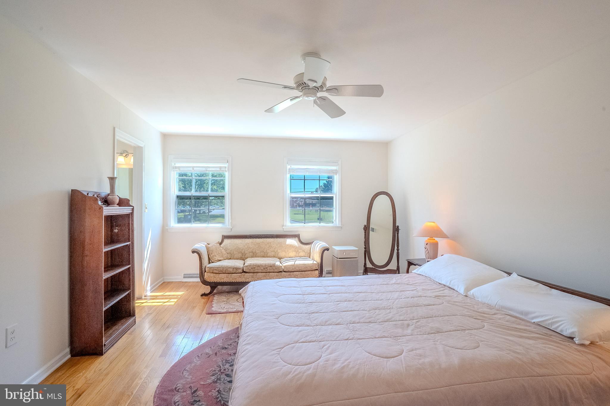 1165 Bear Tavern Road Titusville, NJ 08560 - Photo 34 of 47 Primary bedroom