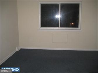9433 Kirkwood Road Philadelphia, PA 19114 - Photo 3 of 5 Gallery Image 3