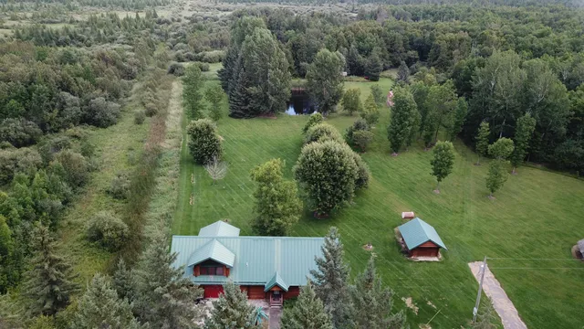 $375,000 | 66942 Judees Road Northwest, Grygla, MN 56727