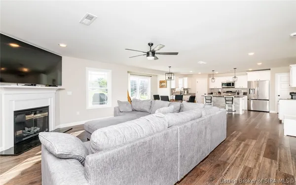 $380,000 | 6407 Sunset Loop, Charlestown, IN 47111