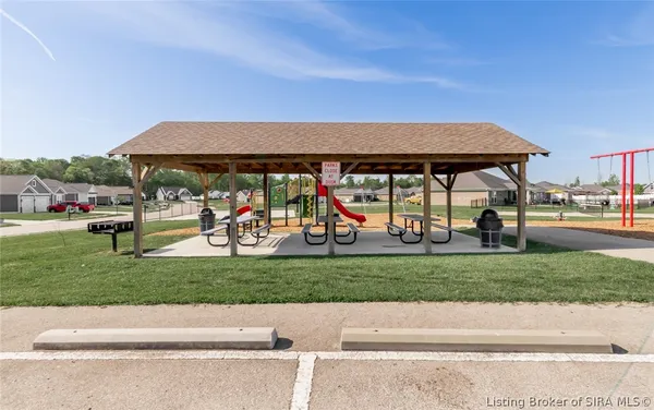 $380,000 | 6407 Sunset Loop, Charlestown, IN 47111