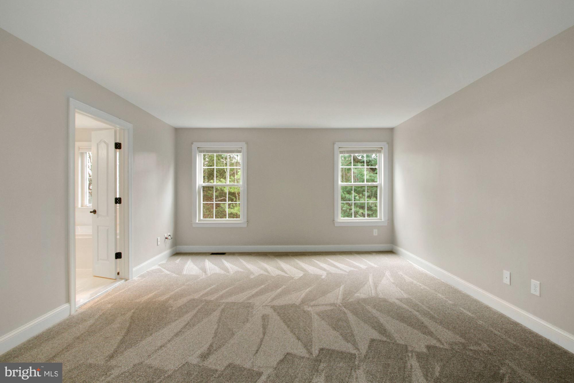 112 Federal Walk Kennett Square, PA 19348 - Photo 21 of 54 a view of an empty room with a window