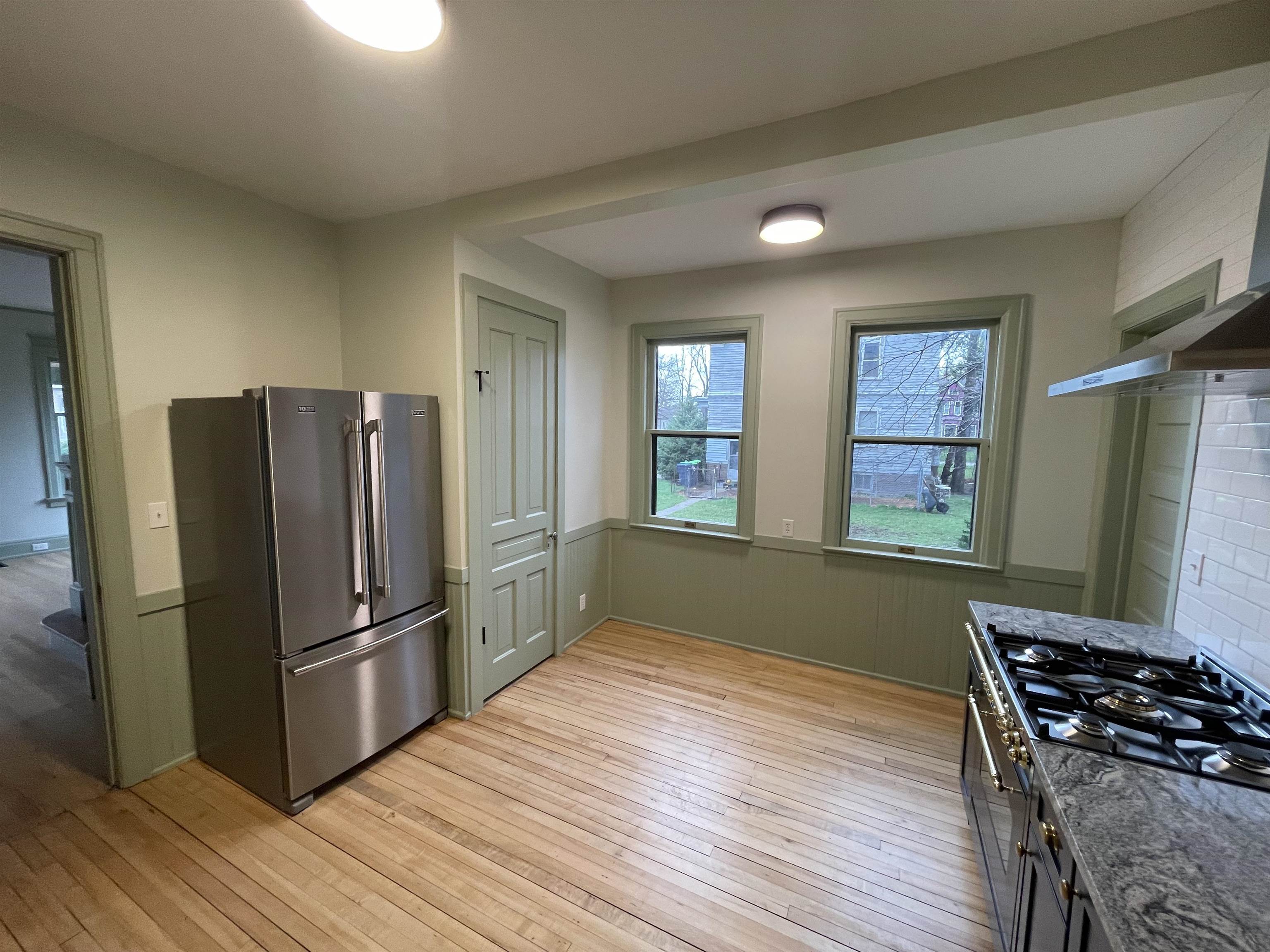 808 North Birney Street Bay City, MI 48708 - Photo 6 of 33
